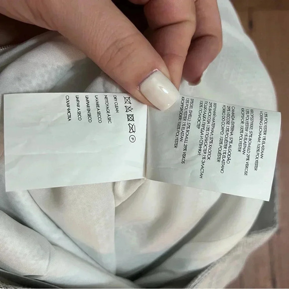 Club Monaco 00 Midi Twill Skirt - Picture 9 of 10